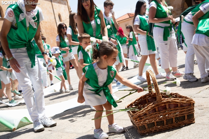 Lunes de Bailas 2025