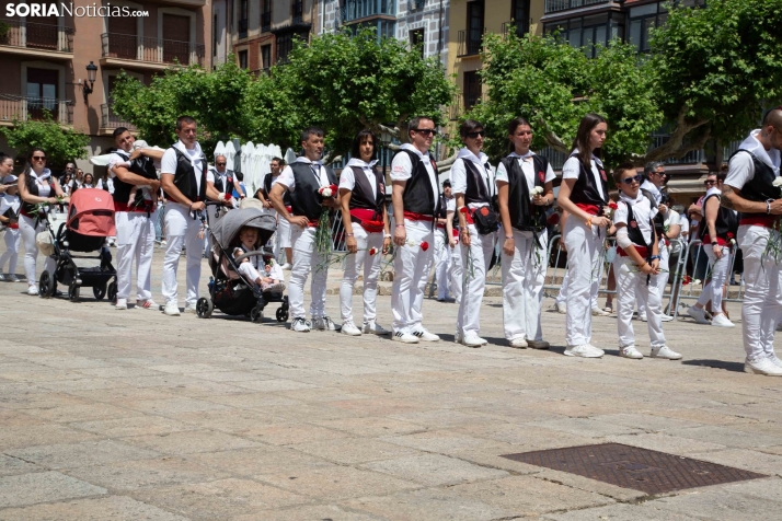 Lunes de Bailas 2025