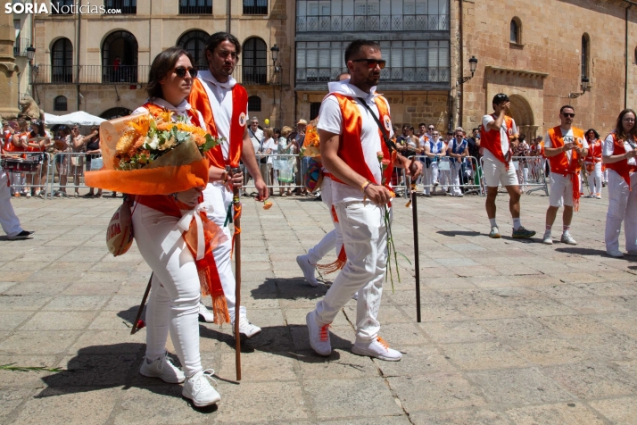 Lunes de Bailas 2025