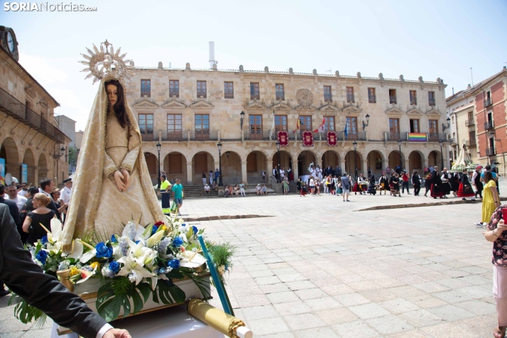 Lunes de Bailas 2025