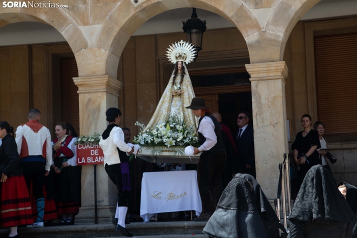 Lunes de Bailas 2025
