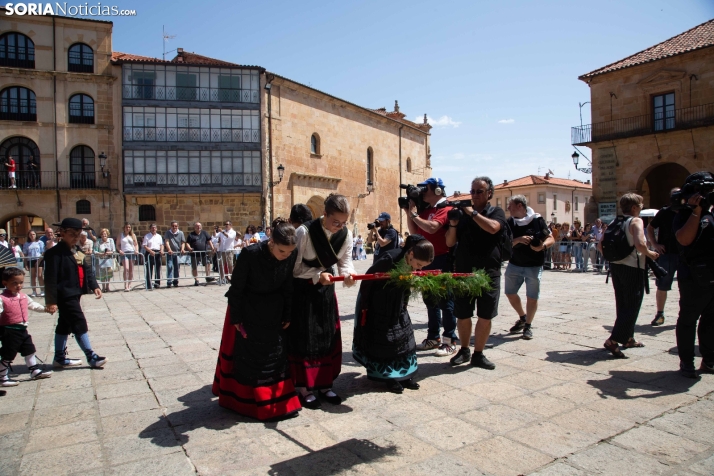 Lunes de Bailas 2025