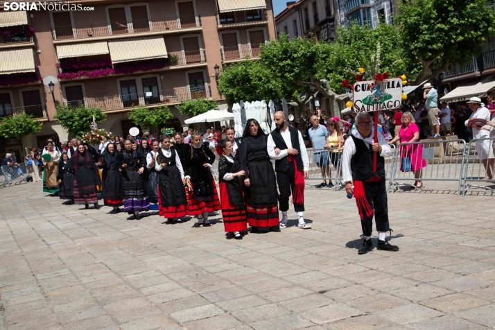 Lunes de Bailas 2025