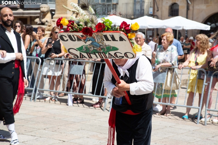 Lunes de Bailas 2025