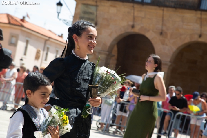 Lunes de Bailas 2025
