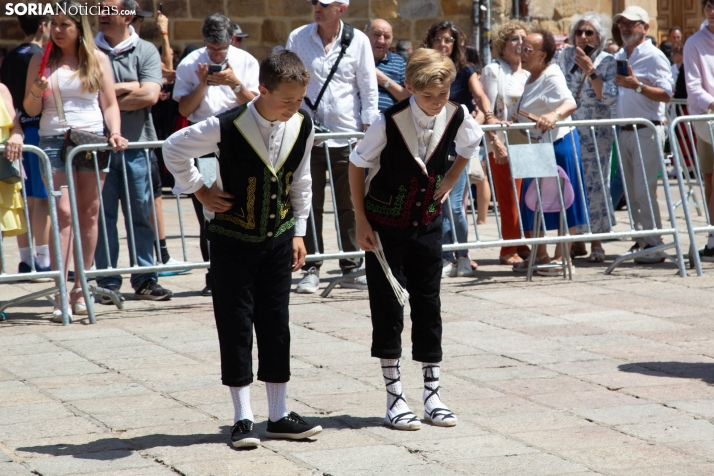 Lunes de Bailas 2025