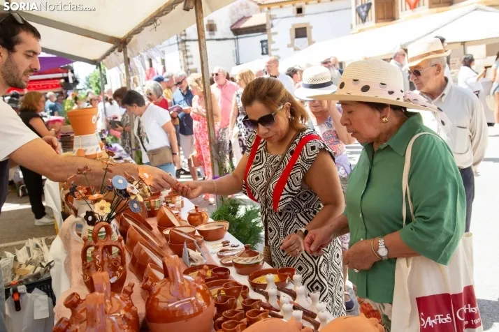 Mercado tradicional de Almarza 2025