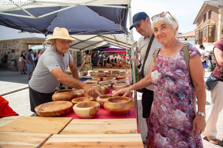 Mercado tradicional de Almarza 2025