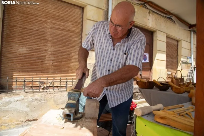 Mercado tradicional de Almarza 2025