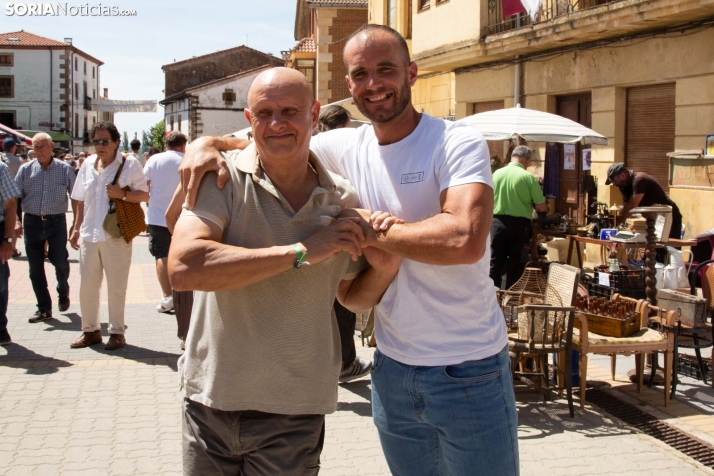 Mercado tradicional de Almarza 2025