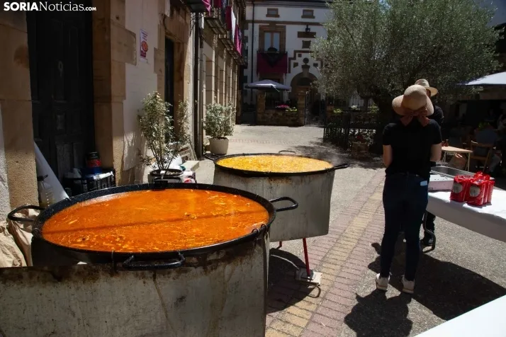 Mercado tradicional de Almarza 2025