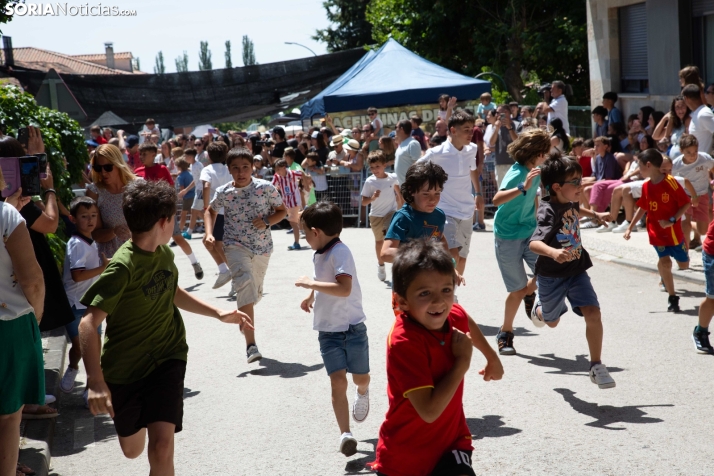Mercado tradicional de Almarza 2025