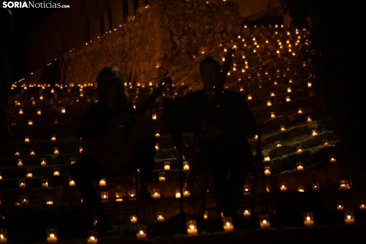 Noche de Música y Velas