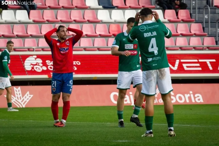 Numancia vs Coruxo