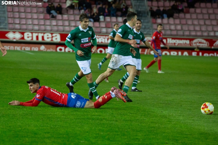 Numancia vs Coruxo