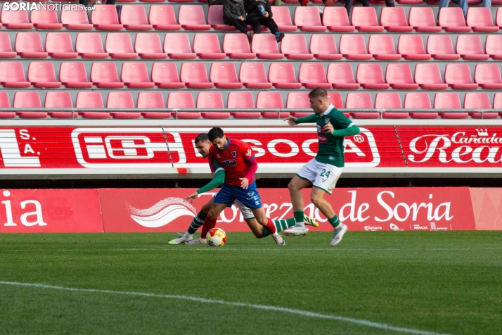 Numancia vs Coruxo