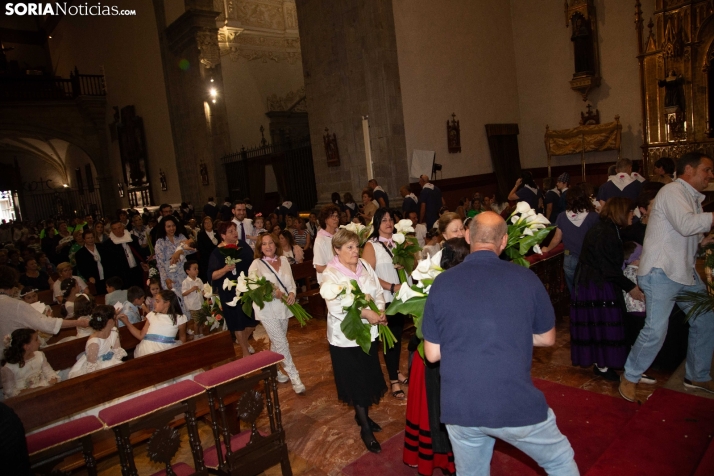 Ofrenda de flores Los Milagros 2025