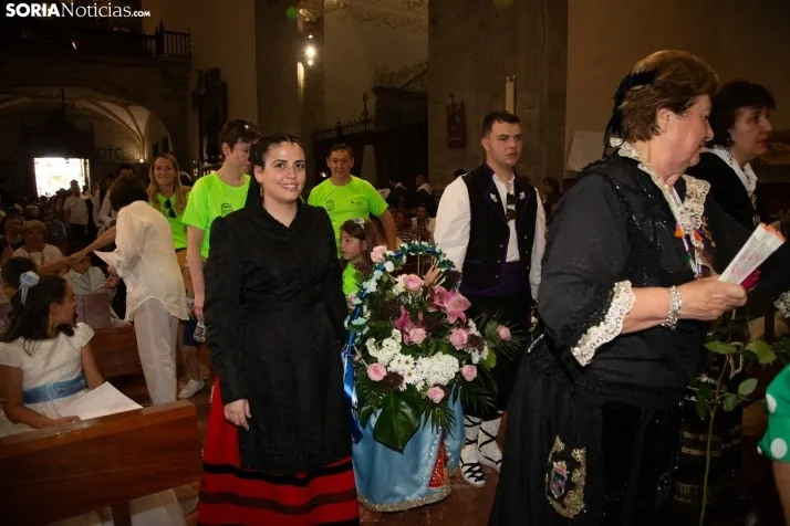 Ofrenda de flores Los Milagros 2025