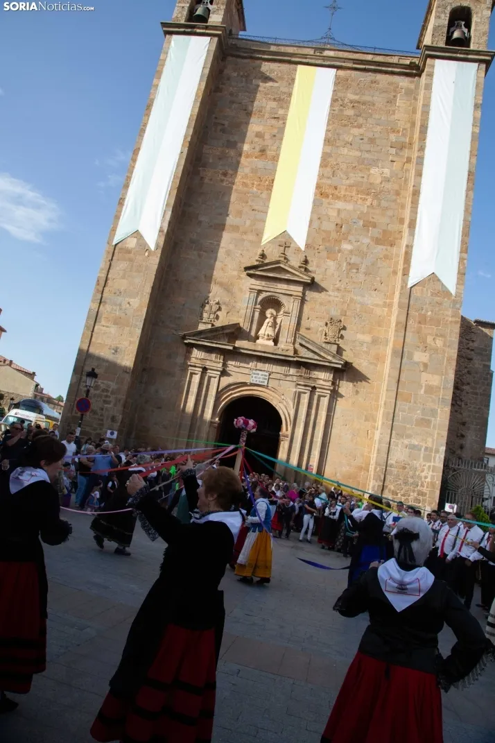Ofrenda de flores Los Milagros 2025