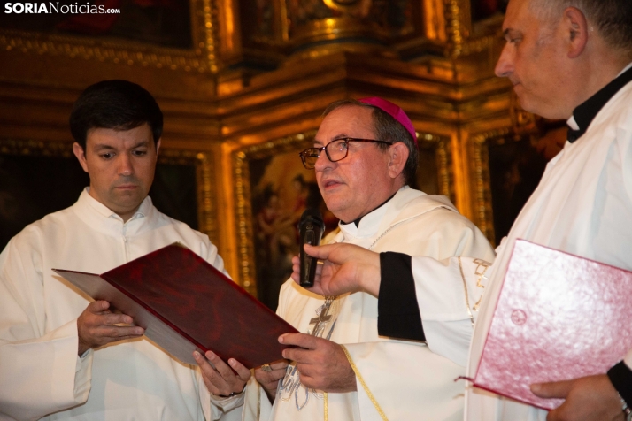 Ofrenda floral a la Virgen del Espino