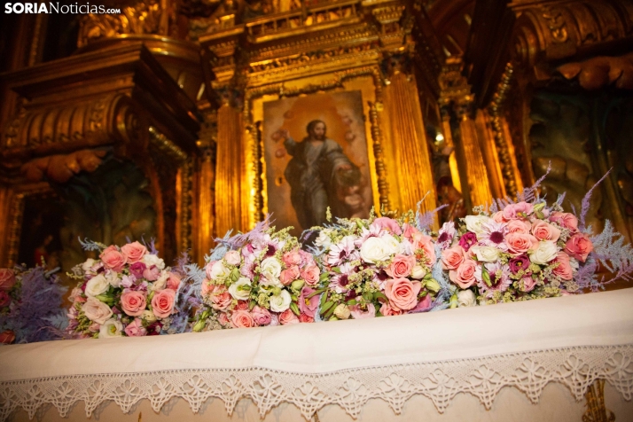 Ofrenda floral a la Virgen del Espino