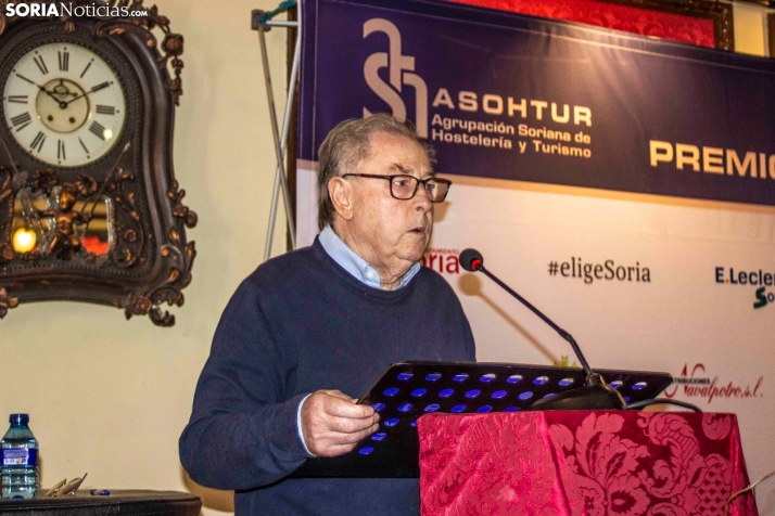 GALER&Iacute;A | Emoci&oacute;n, reconocimiento y homenajes en los premios de la Hosteler&iacute;a