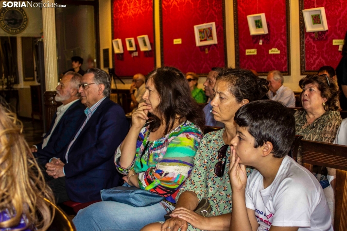 GALER&Iacute;A | Emoci&oacute;n, reconocimiento y homenajes en los premios de la Hosteler&iacute;a