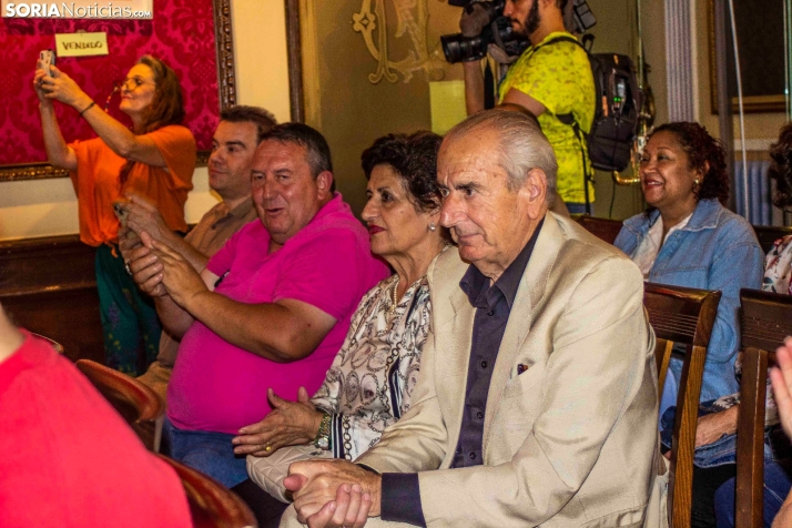 GALER&Iacute;A | Emoci&oacute;n, reconocimiento y homenajes en los premios de la Hosteler&iacute;a