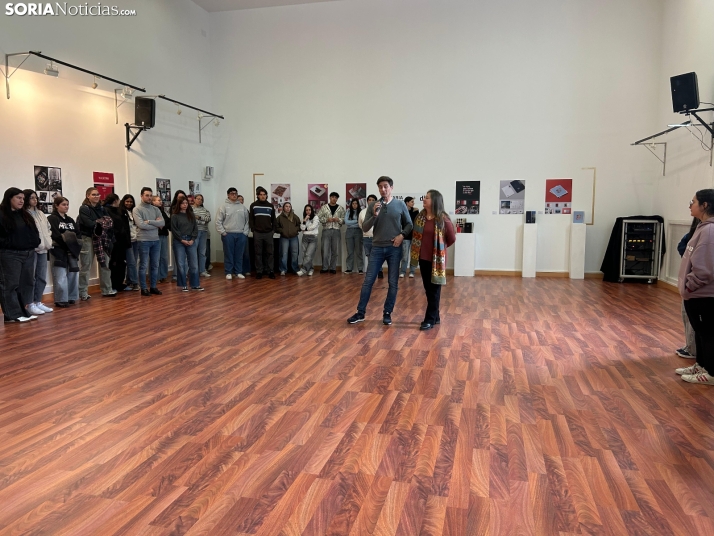 ¿Quieres ser diseñador gráfico? La Escuela de Arte te adentra en esta profesión con una de las mejores exposiciones nacionales