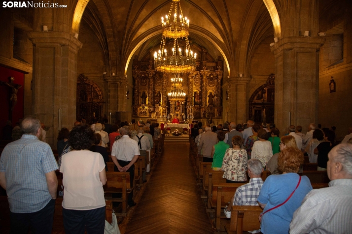 Procesión en honor a San Quirico y Santa Julita