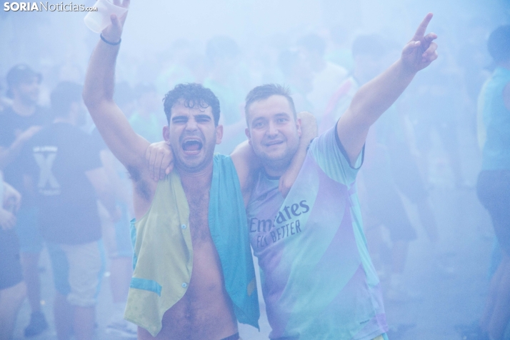 San Leonardo estalla en fiestas con el pregón