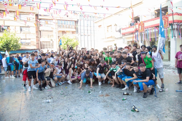 San Leonardo estalla en fiestas con el pregón