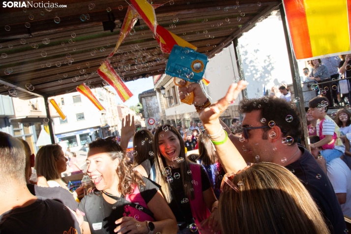 San Leonardo estalla en fiestas con el pregón