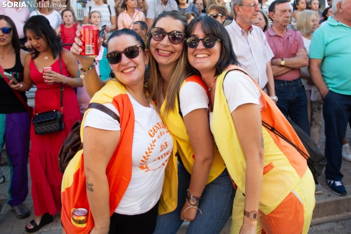 San Leonardo estalla en fiestas con el pregón