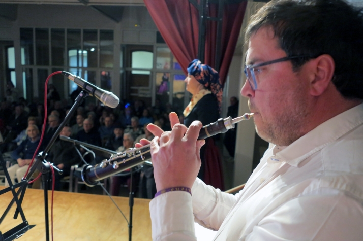 Santos Gómez, durante la ejecución de su jota. 