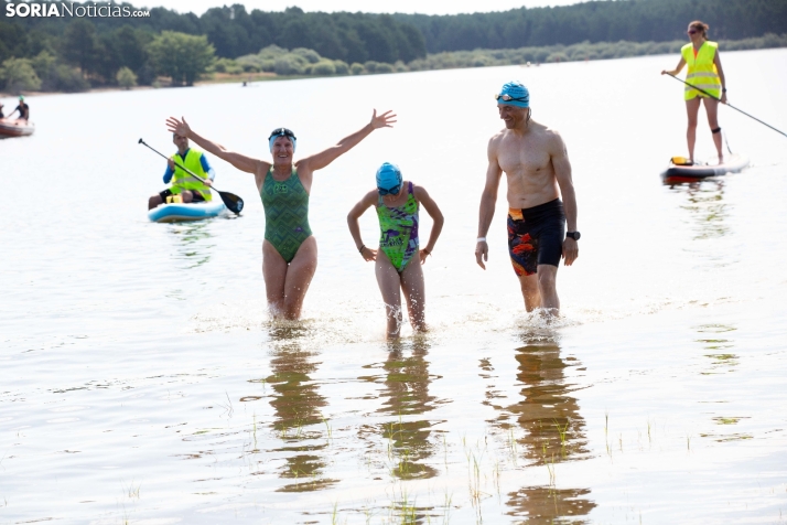 Travesía a nado en el Embalse de la Cuerda