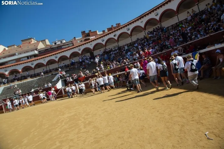 Viernes de Toros 2025 matinal plaza