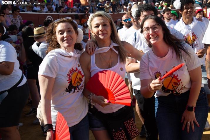 Viernes de Toros 2025 matinal plaza