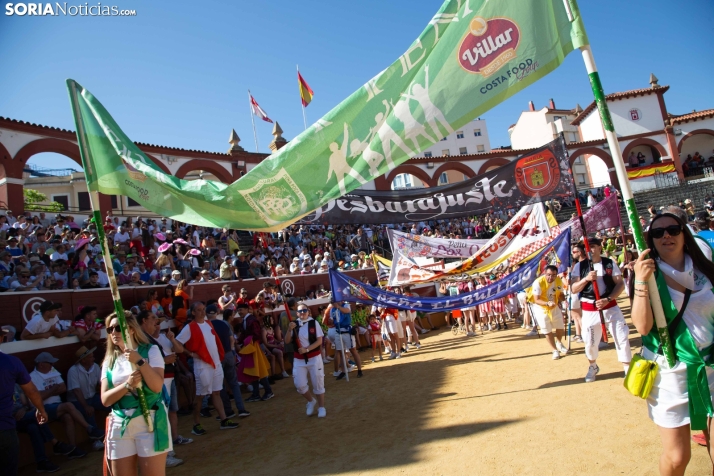 Viernes de Toros 2025 matinal plaza