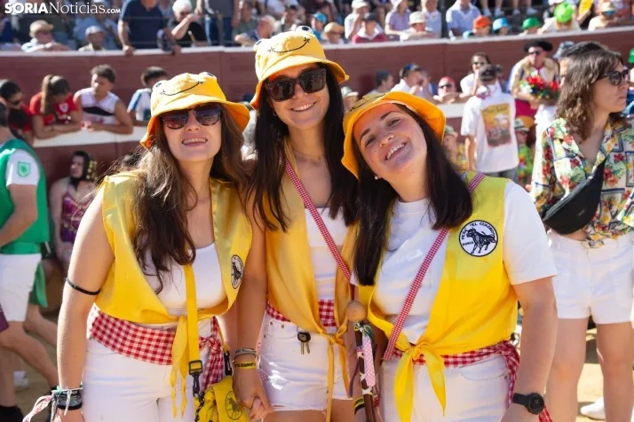 Viernes de Toros 2025 matinal plaza