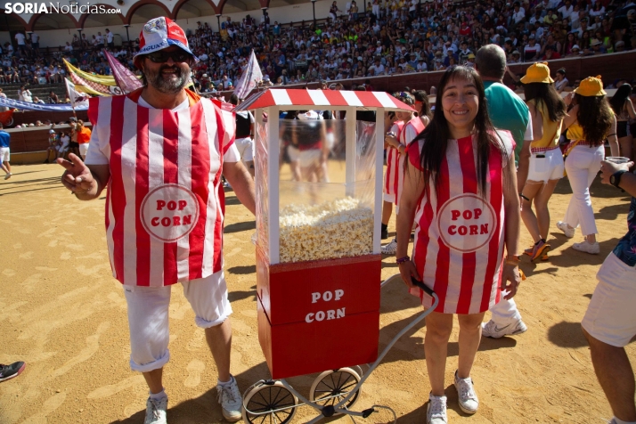 Viernes de Toros 2025 matinal plaza