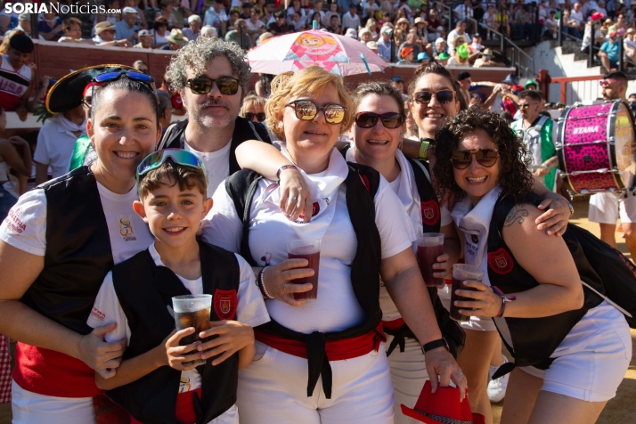 Viernes de Toros 2025 matinal plaza