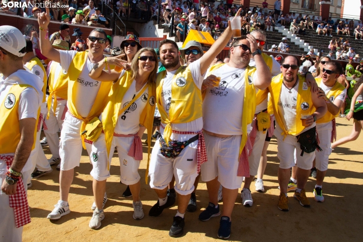 Viernes de Toros 2025 matinal plaza