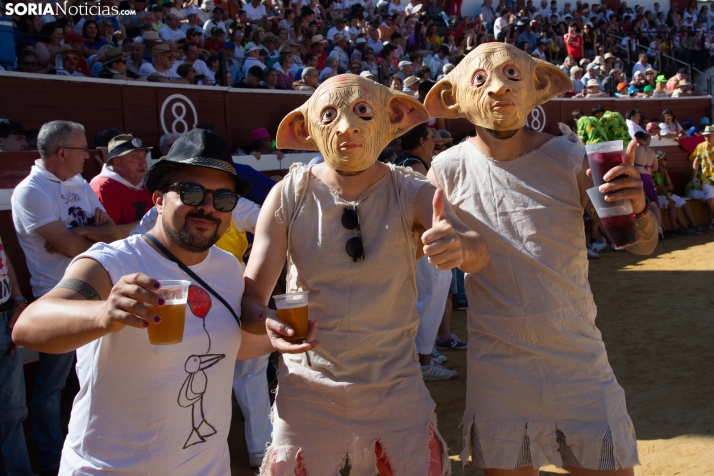 Viernes de Toros 2025 matinal plaza