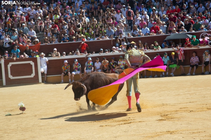 Viernes de Toros 2025 matinal plaza