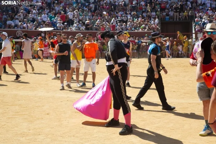 Viernes de Toros 2025 matinal plaza