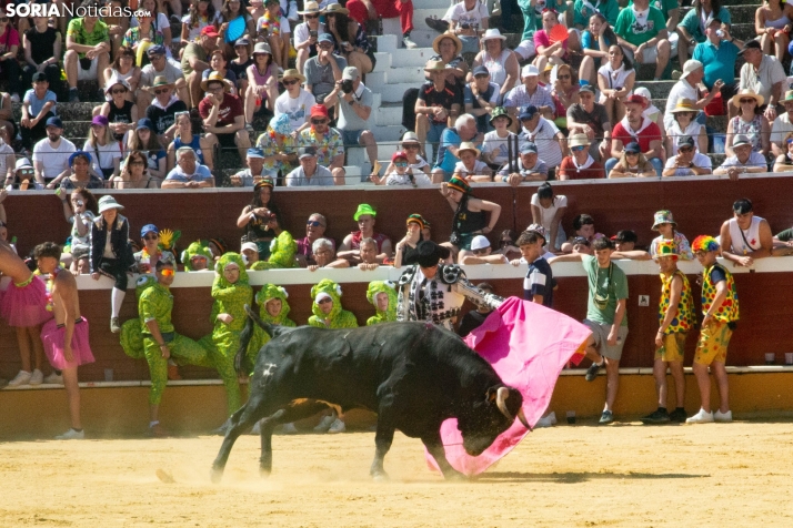 Viernes de Toros 2025 matinal plaza