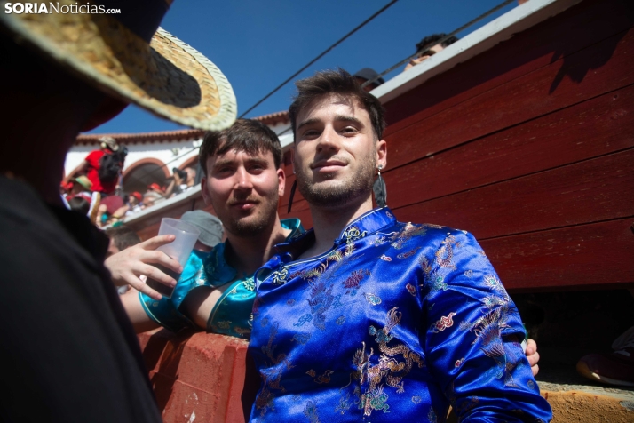 Viernes de Toros 2025 matinal plaza