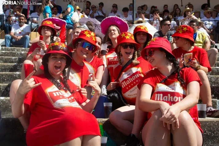 Viernes de Toros 2025 matinal plaza