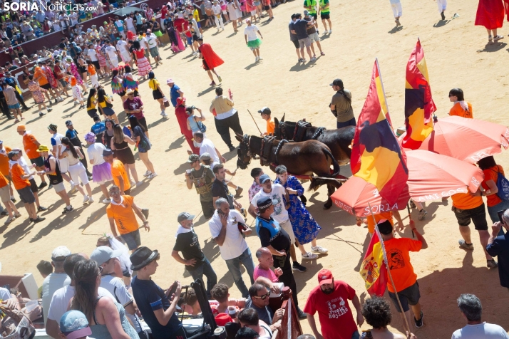 Viernes de Toros 2025 matinal plaza